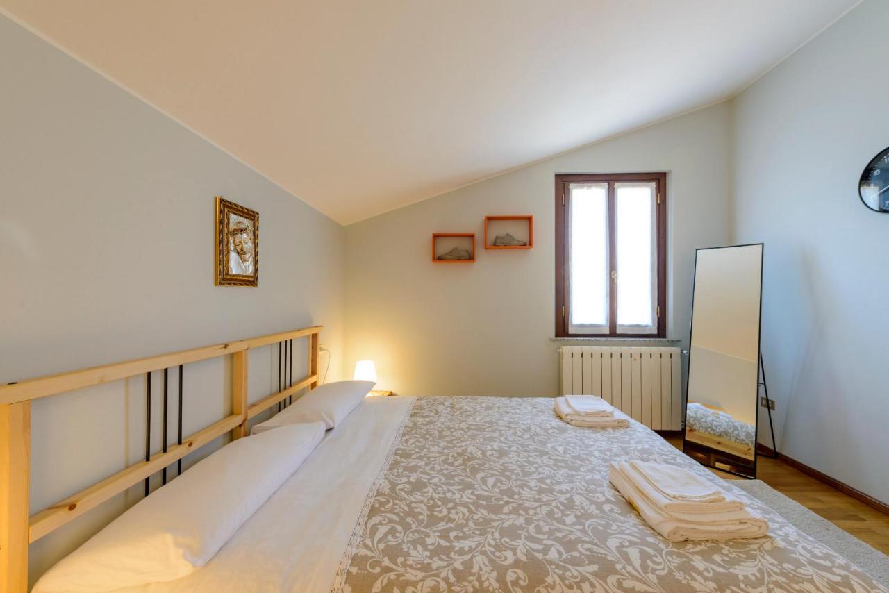 הוילה גוביו La Casa Di Claudia מראה חיצוני תמונה