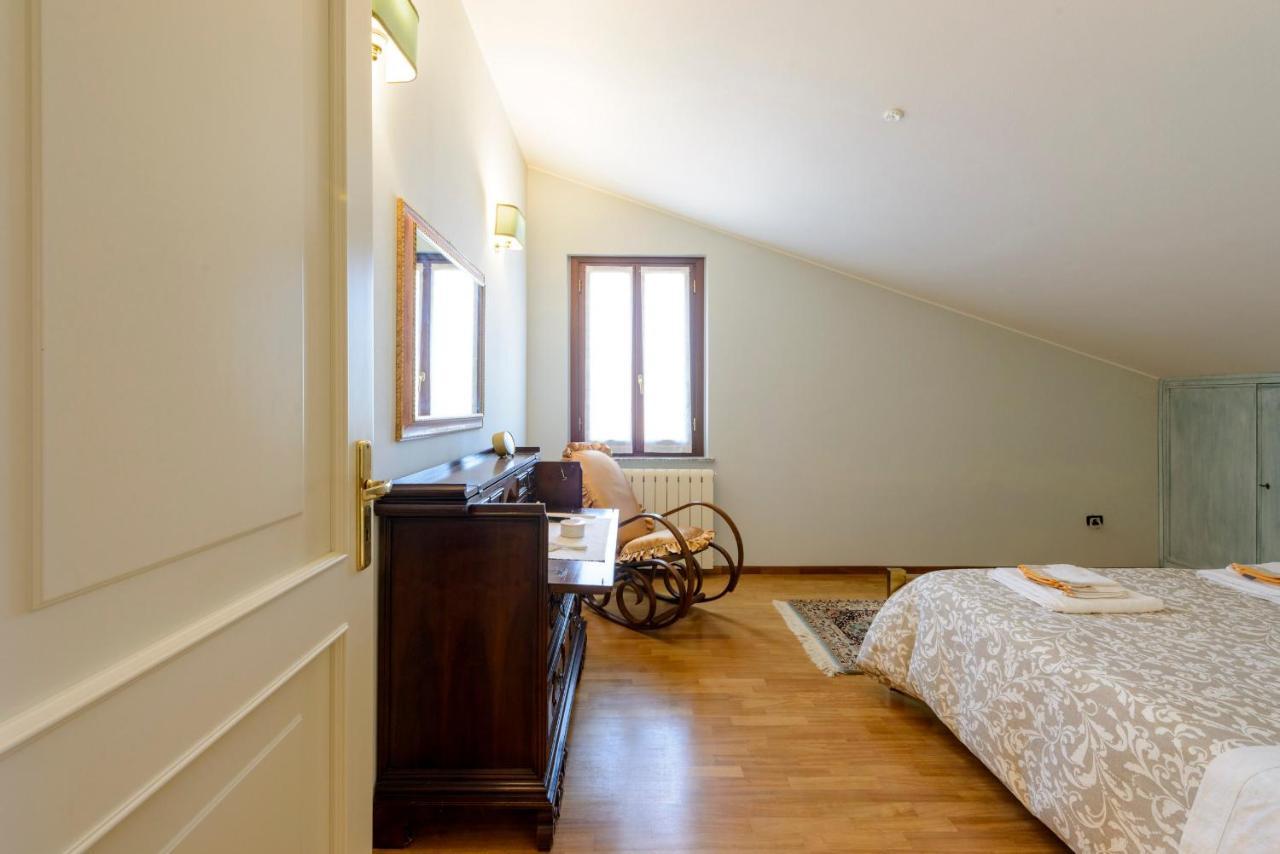 הוילה גוביו La Casa Di Claudia מראה חיצוני תמונה