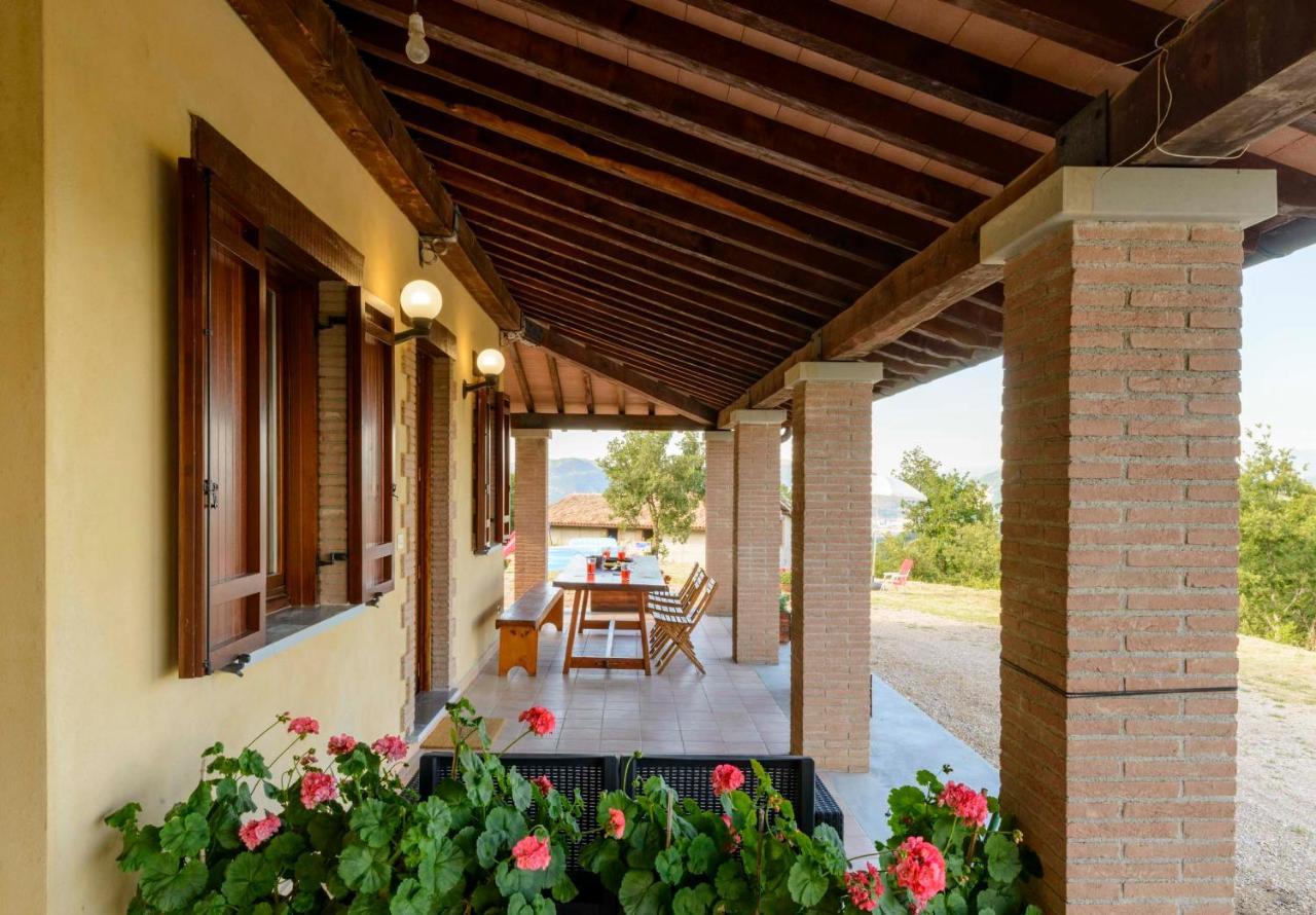 הוילה גוביו La Casa Di Claudia מראה חיצוני תמונה